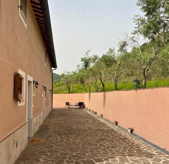 Standard Triple Room with Terrace, Il Borgo Incantato Dependance