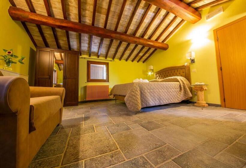 اتاق استاندارد سه نفره, Il Borgo Incantato Dependance