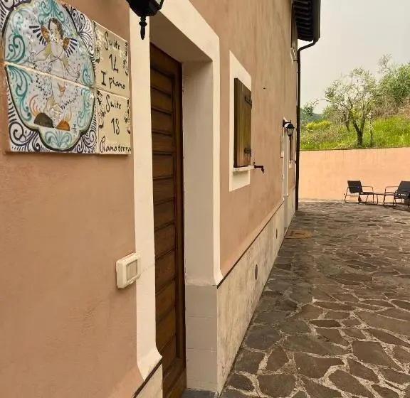 اتاق استاندارد سه نفره, Il Borgo Incantato Dependance
