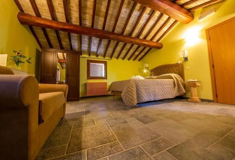 اتاق استاندارد سه نفره, Il Borgo Incantato Dependance