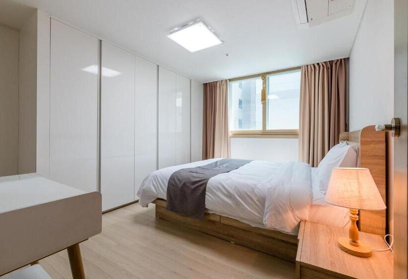 Апартаменты Deluxe 1 Спальня, Js Residence Hotel Okpo