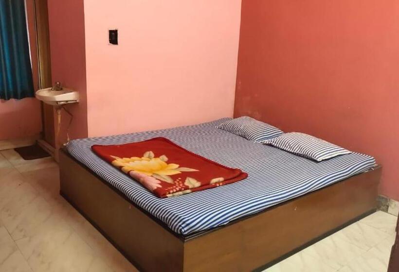 Quarto Deluxe, Goroomgo Sunny Digha