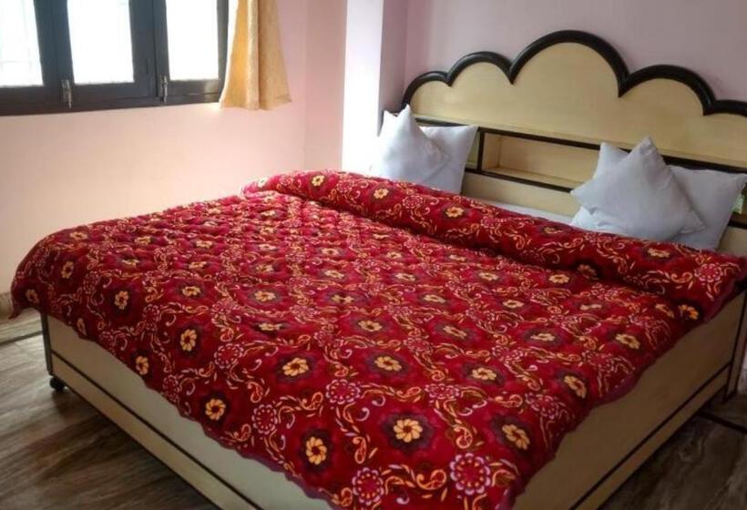 Quarto Estandar, Goroomgo Sunny Digha