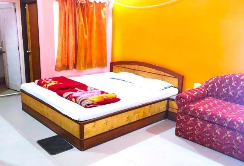 اتاق لوکس, Goroomgo Sunny Digha