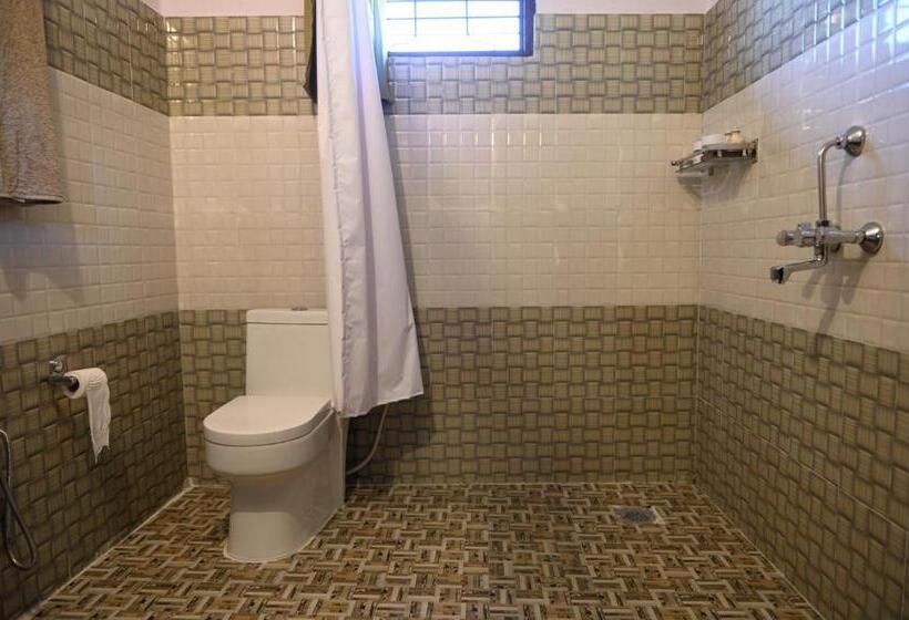 اتاق استاندارد, Tharu Community Lodge