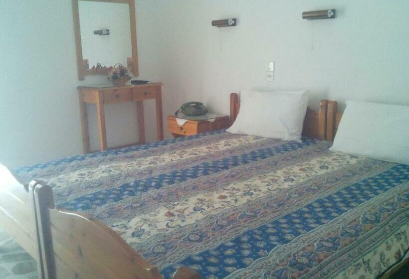 חדר סטנדרט עם מרפסת, Pension Gina