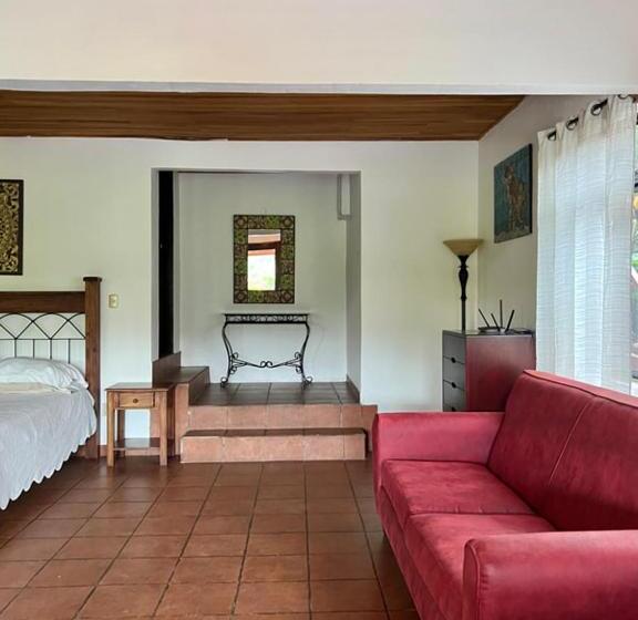 شقة غرفة نوم واحدة مزودة بشُرفة, Eden Atenas