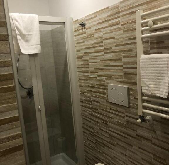 חדר סטנדרט, Vatican Giulia