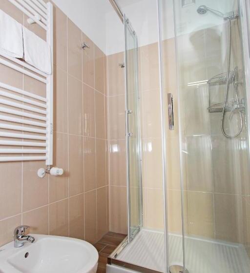 חדר סטנדרט, Vatican Giulia