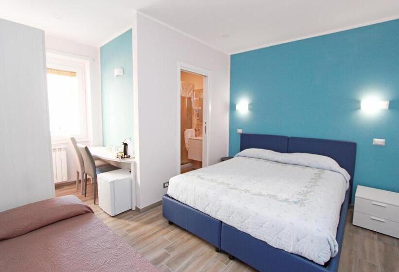 חדר סטנדרט לשלושה, Vatican Giulia