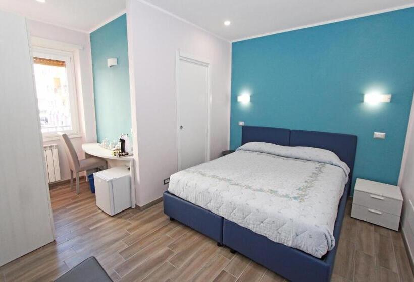 חדר סטנדרט לשלושה, Vatican Giulia