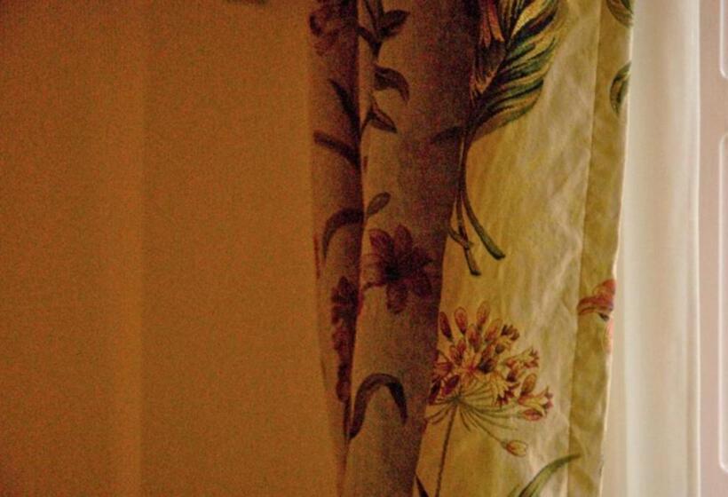 חדר דלוקס, Agriturismo La Sovana