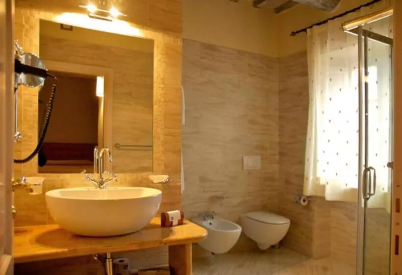 スイート, Agriturismo La Sovana