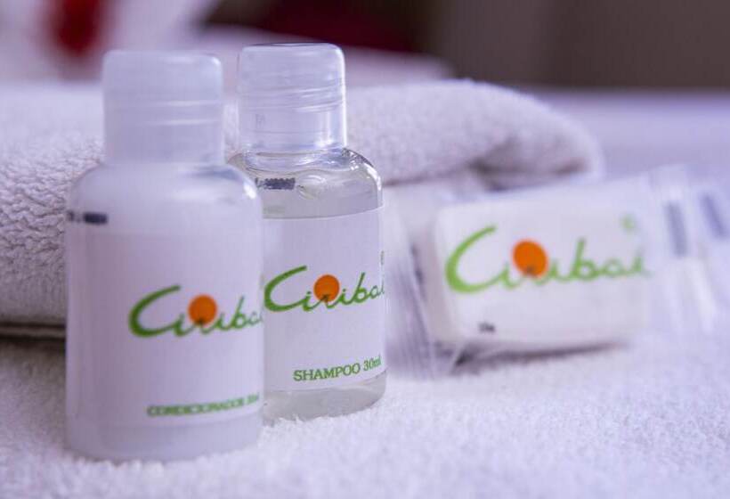 חדר פרמיום לארבעה, Ciribai Praia