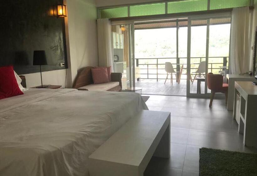 חדר דלוקס נוף לים, Cookies Salad Resort