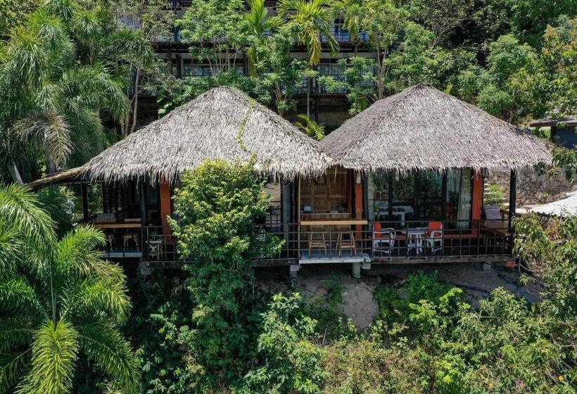 בקתה סטנדרטית עם נוף לים, Cookies Salad Resort