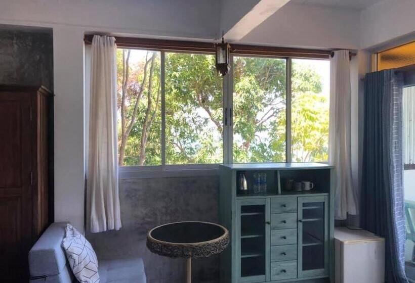 דירה בת חדר שינה 1 עם מרפסת, Cookies Salad Resort