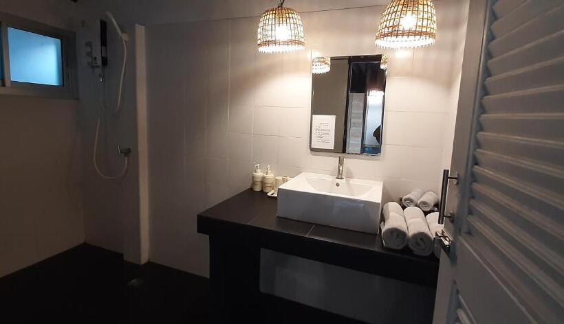 בקתה סטנדרטית, Cookies Salad Resort