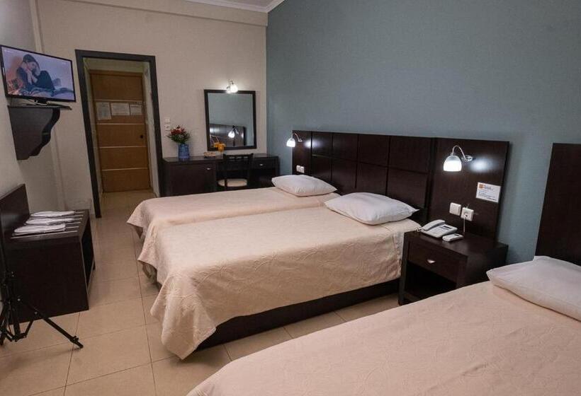 غرفة قياسية ثلاثية, Democritus