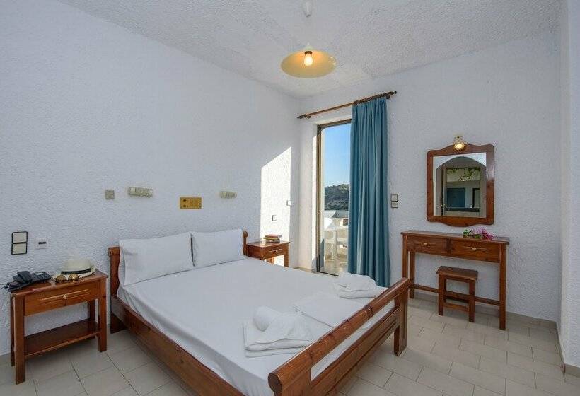 חדר סטנדרט נוף לגינה, Fevro