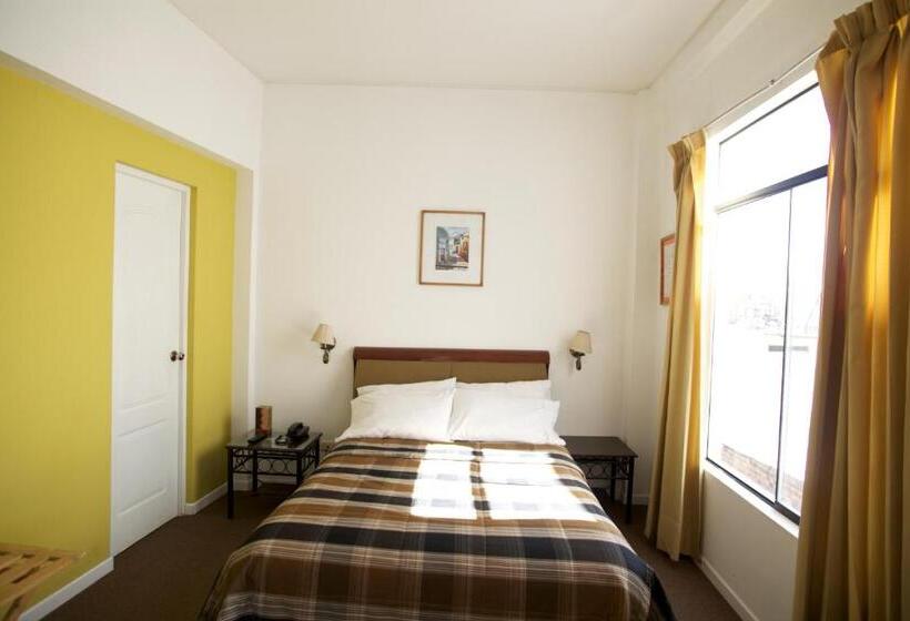スタンダードルーム, Hostal Solar