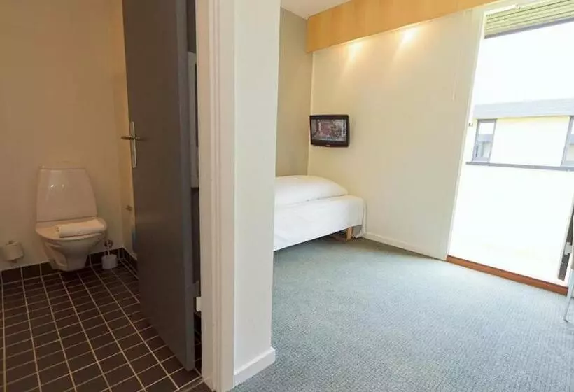 اتاق استاندارد یک نفره, Huset Middelfart