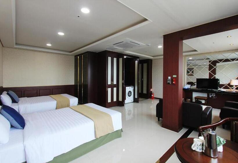 주니어 스위트, Intercity Seoul