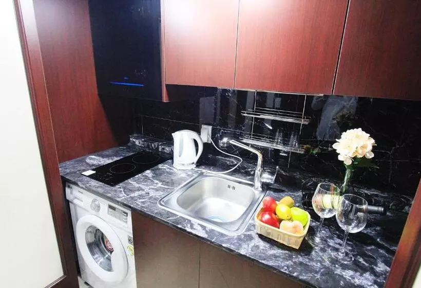 Deluxe Kolmen Hengen Huone, Intercity Seoul