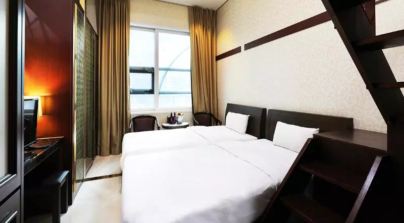 Deluxe Kolmen Hengen Huone, Intercity Seoul