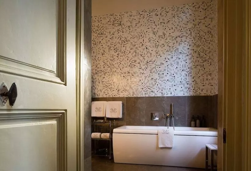 スーペリアールーム, La Maison D'uzès Relais & Châteaux