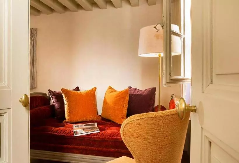ジュニアスイート, La Maison D'uzès Relais & Châteaux
