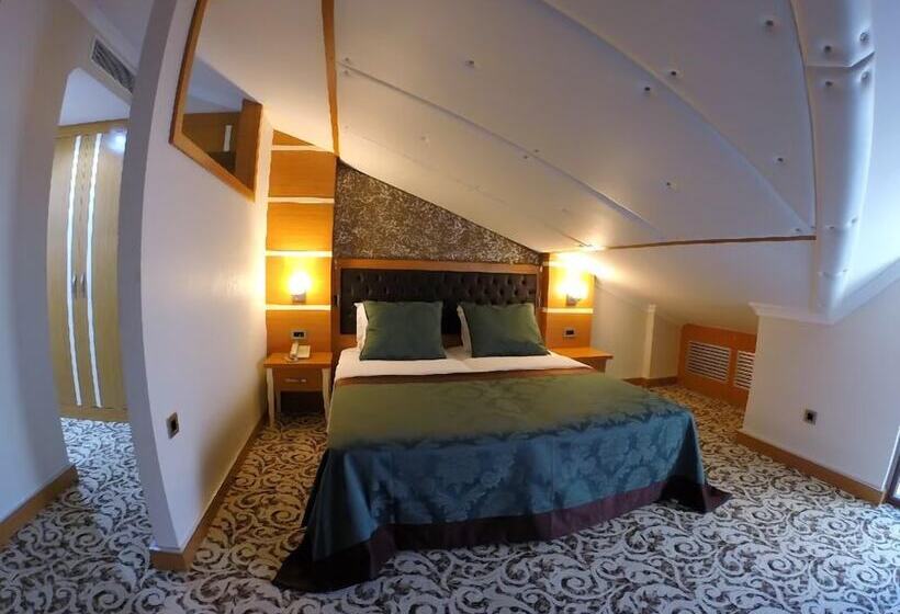 Номер Стандарт, Malahit Exclusive City