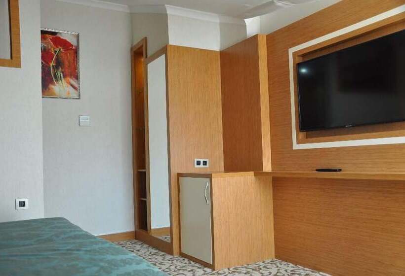 Номер Стандарт, Malahit Exclusive City