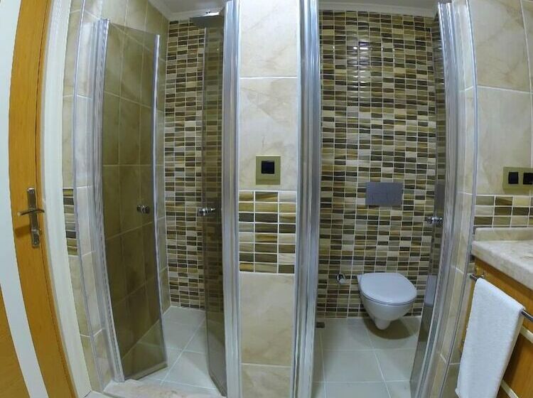 Номер Стандарт, Malahit Exclusive City