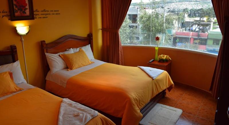 חדר סטנדרט, Miguel Angel Terminal Quitumbe