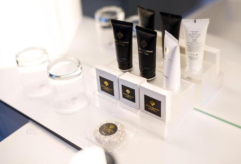 سوییت, Moments Budapest By Continental Group