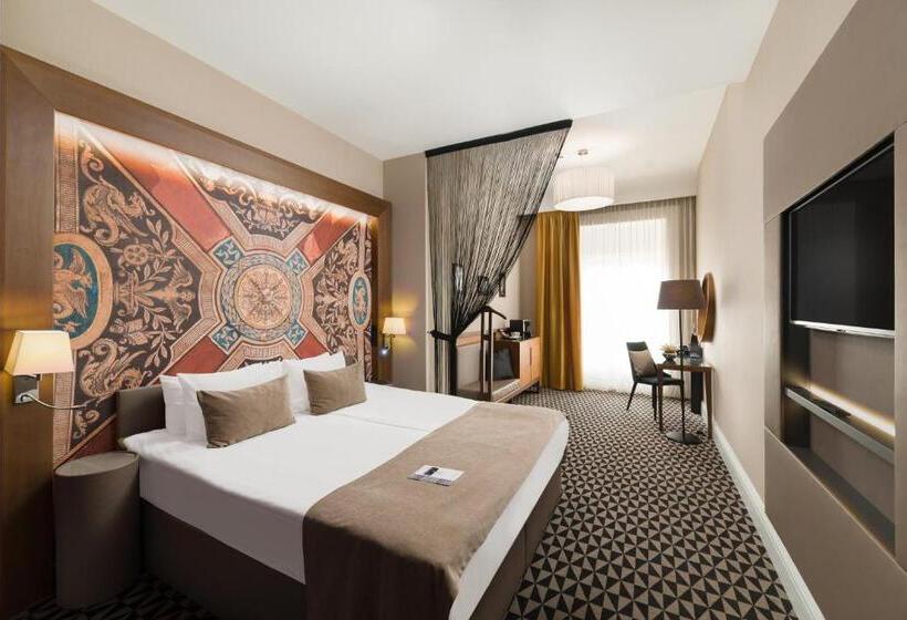 اتاق استاندارد, Moments Budapest By Continental Group