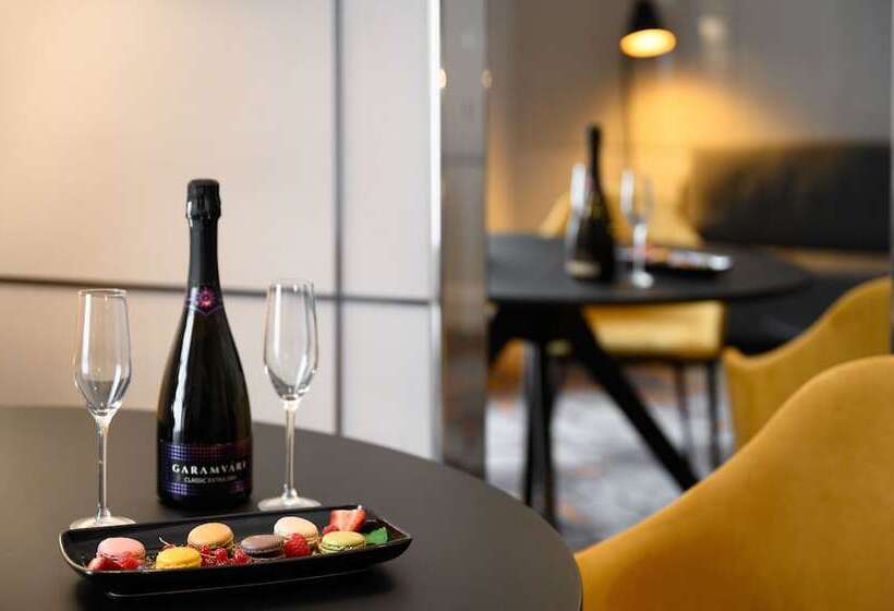 اتاق استاندارد, Moments Budapest By Continental Group