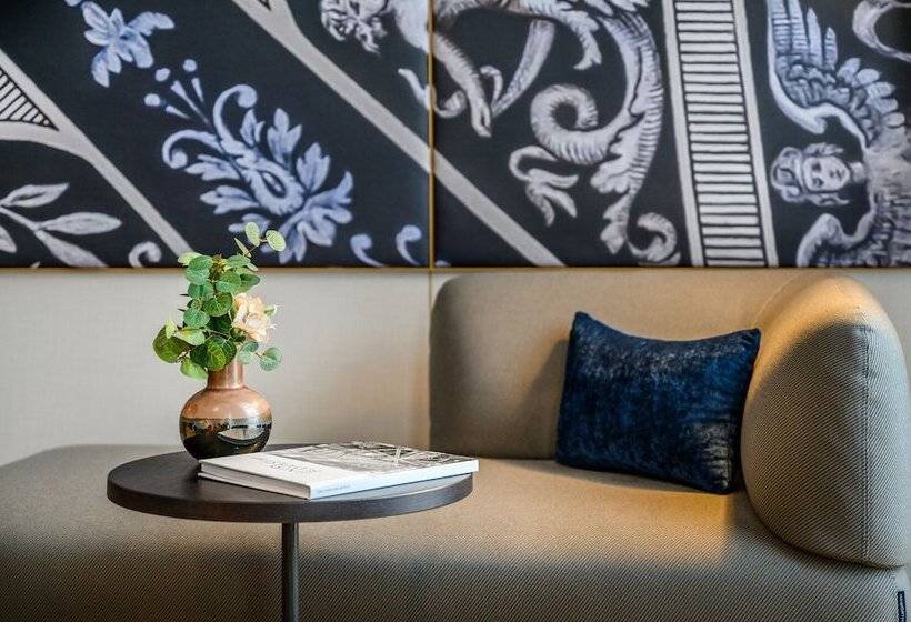 اتاق استاندارد, Moments Budapest By Continental Group