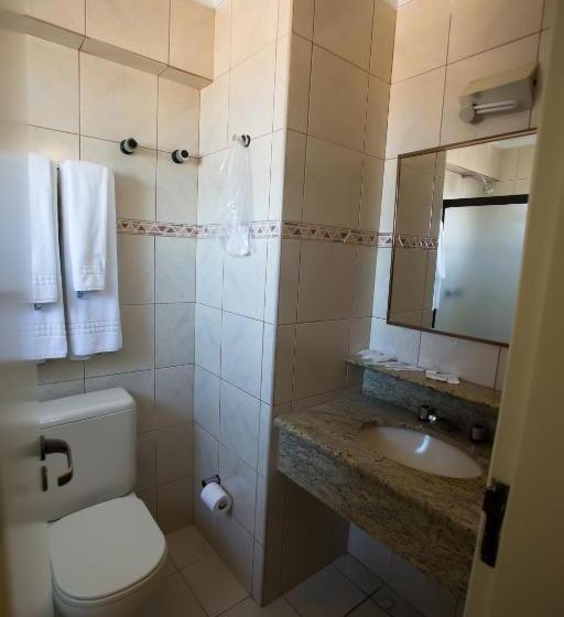 スタンダードトリプルルーム, Prince