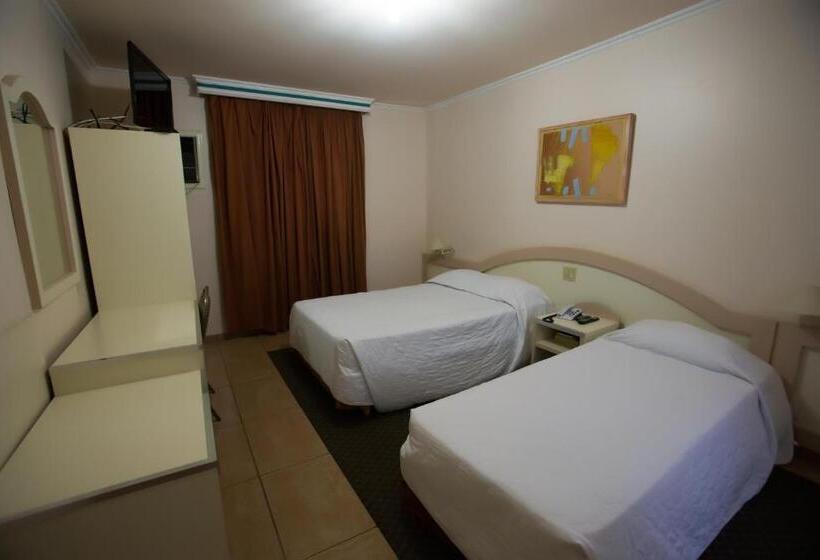 ダブルベッドスタンダードルーム, Prince