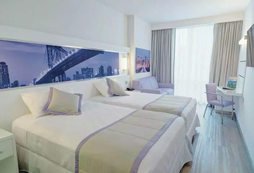 اتاق لوکس, Hotel Riu Plaza New York Times Square