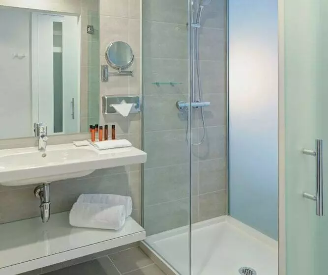 سوییت خانوادگی, Hotel Riu Plaza New York Times Square