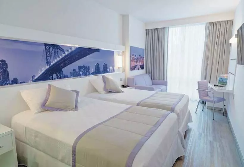 اتاق لوکس, Hotel Riu Plaza New York Times Square