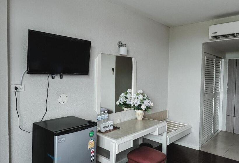 اتاق لوکس سه تخته, River Grand