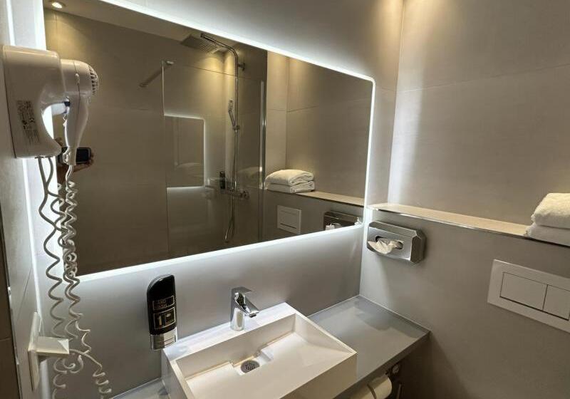 اتاق استاندارد, Zi