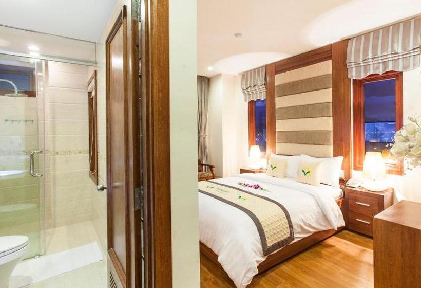 اتاق سوپریور با چشمانداز شهر, Moonlight Hotel Suites & Spa Vip   High Floor, The Best View In The City Center, Dragon Bridge View