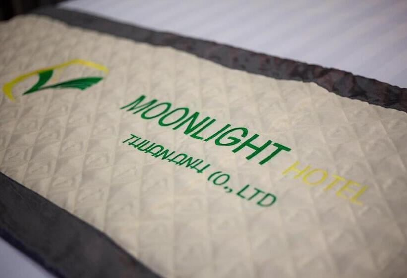 سوییت, Moonlight Hotel Suites & Spa Vip   High Floor, The Best View In The City Center, Dragon Bridge View