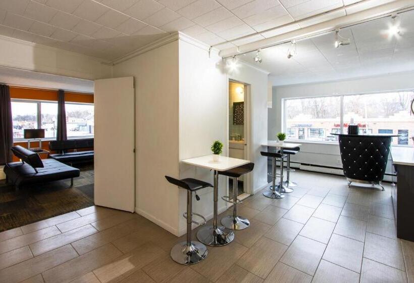 クラシックスイート, Royal Oak