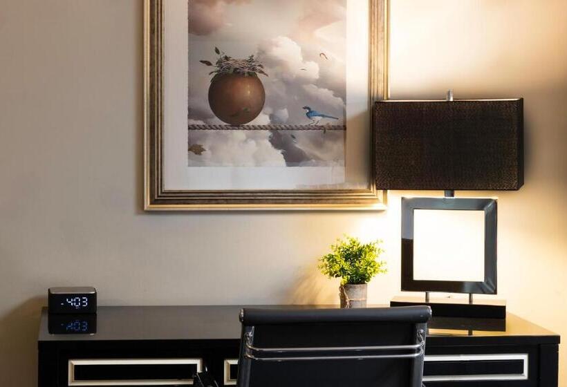 キングサイドベッドのスタンダードワンルーム, Royal Oak